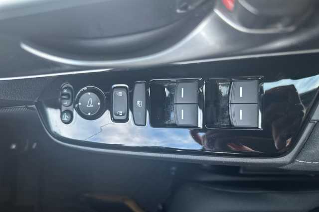 Honda CR-V Hybrid 2.0 i-MMD Hybrid SE 2WD 5dr eCVT 