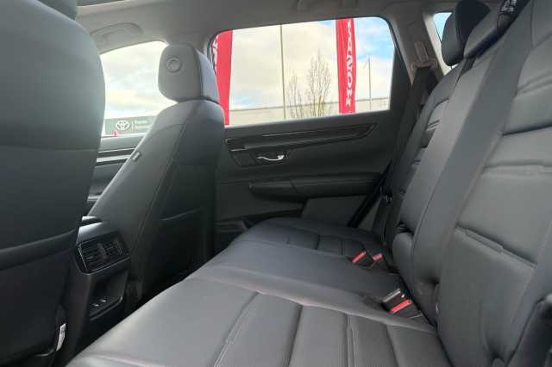 Honda CR-V Hybrid 2.0 eHEV Advance 5dr eCVT 