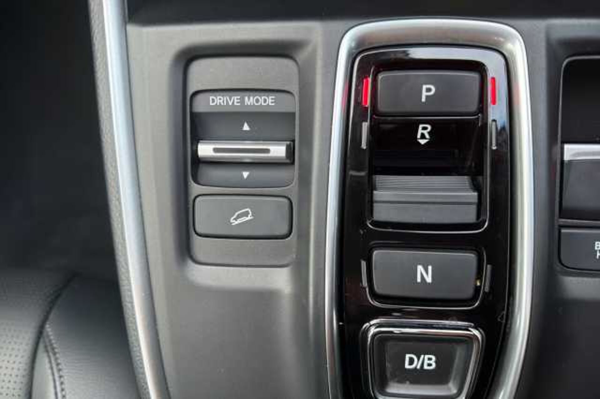 Honda CR-V Hybrid 2.0 eHEV Advance 5dr eCVT 