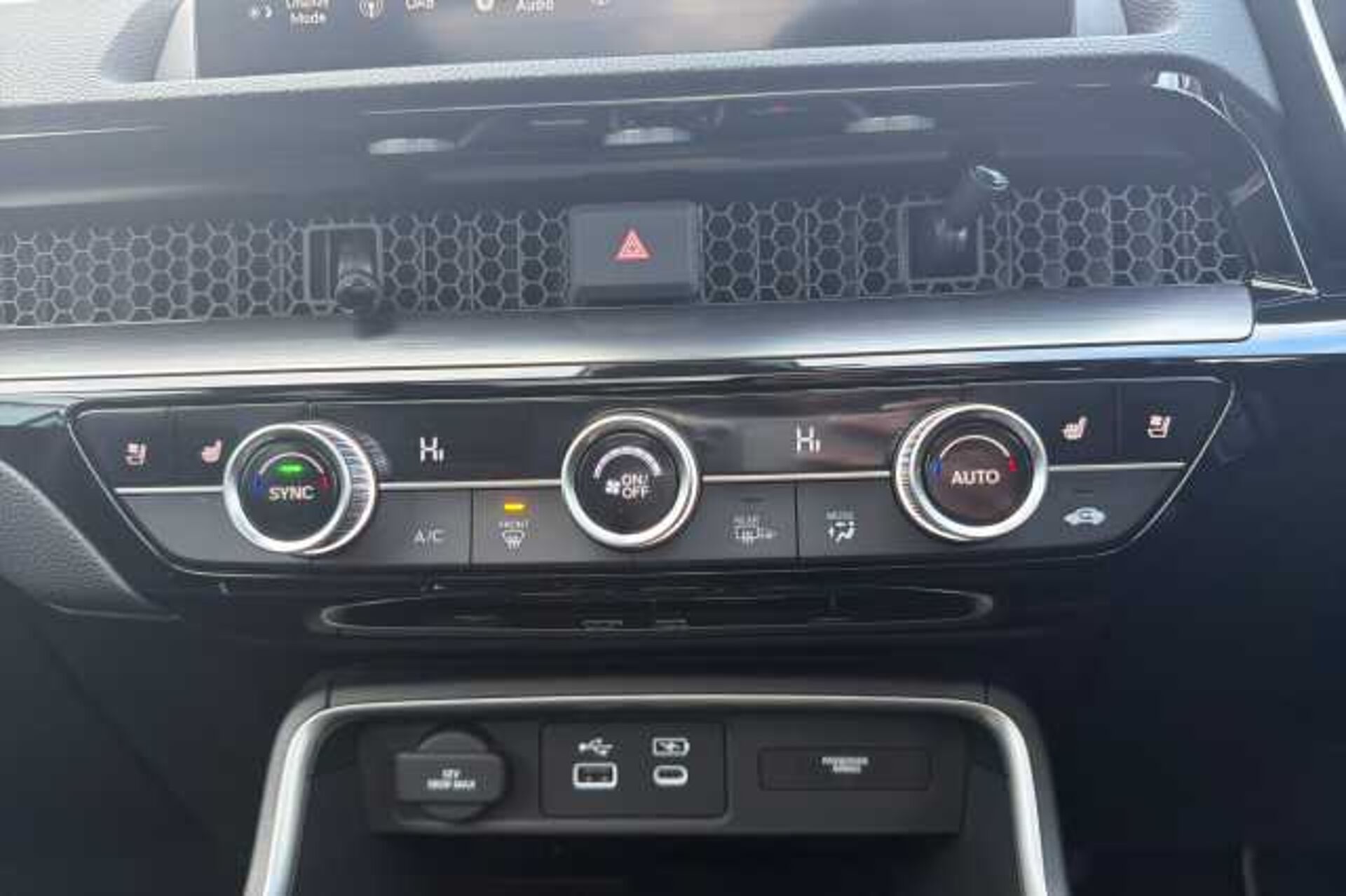 Honda CR-V Hybrid 2.0 eHEV Advance 5dr eCVT 