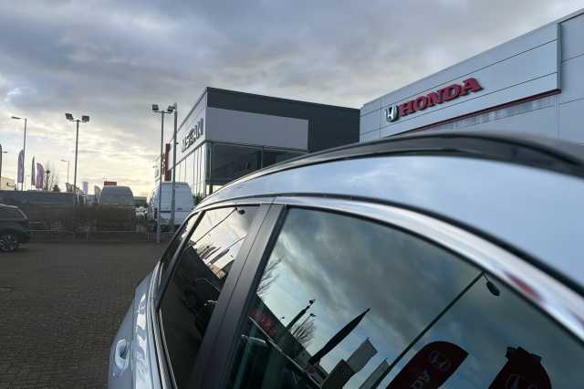 Honda CR-V Hybrid 2.0 eHEV Advance 5dr eCVT 
