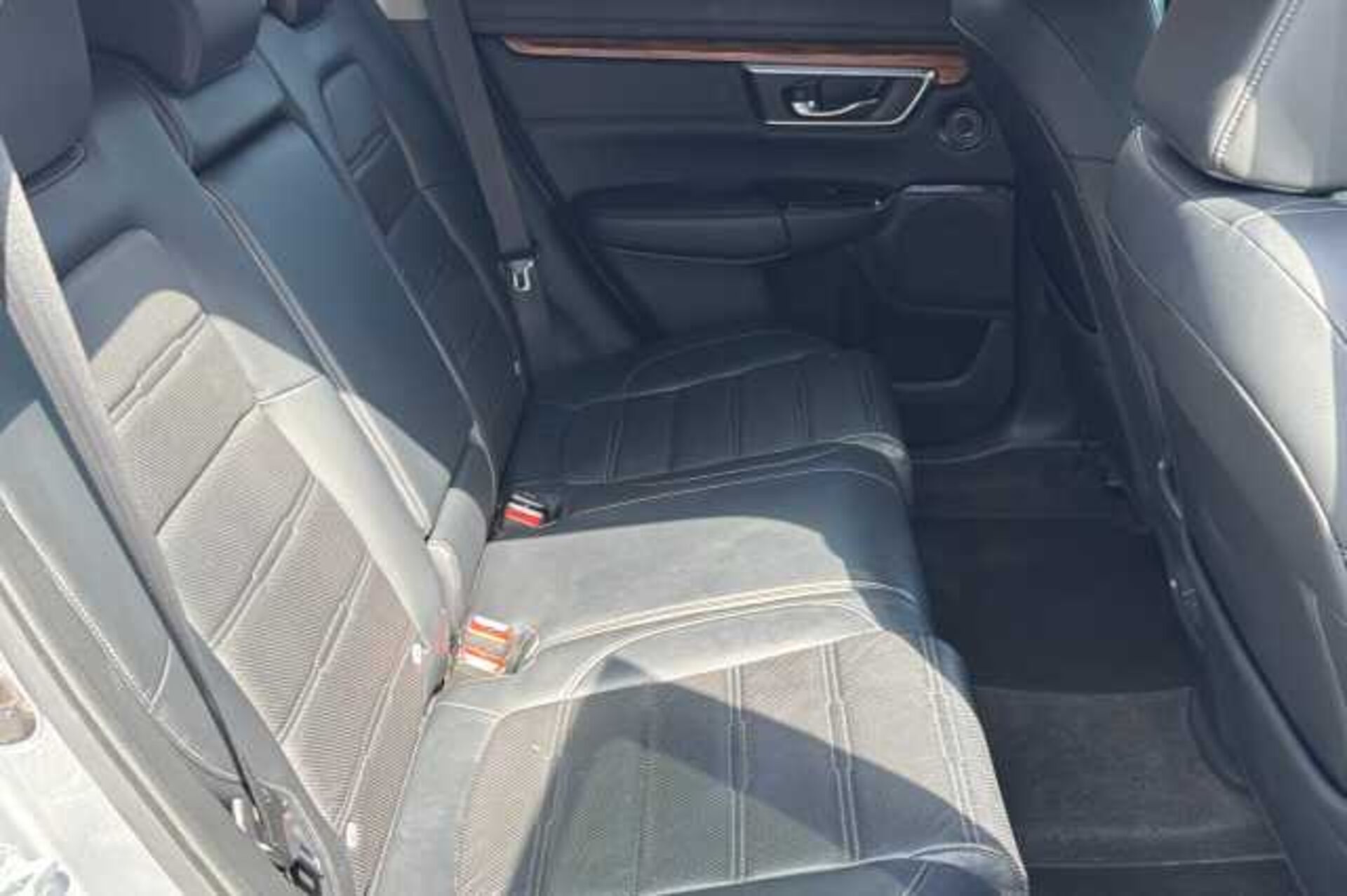 Honda CR-V 1.5 VTEC Turbo SR 5dr CVT 