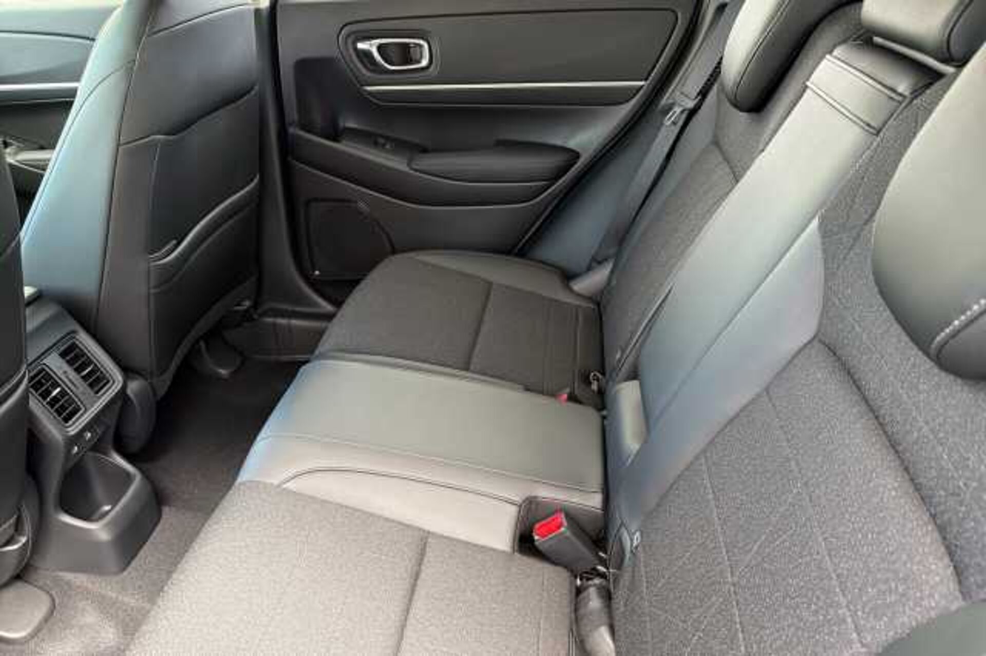 Honda HR-V Hybrid 1.5 eHEV Advance 5dr CVT 