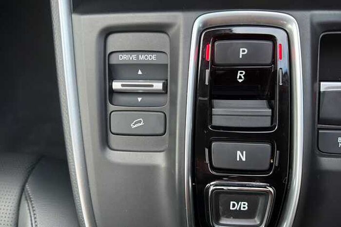 Honda CR-V Hybrid 2.0 eHEV Advance 5dr eCVT 