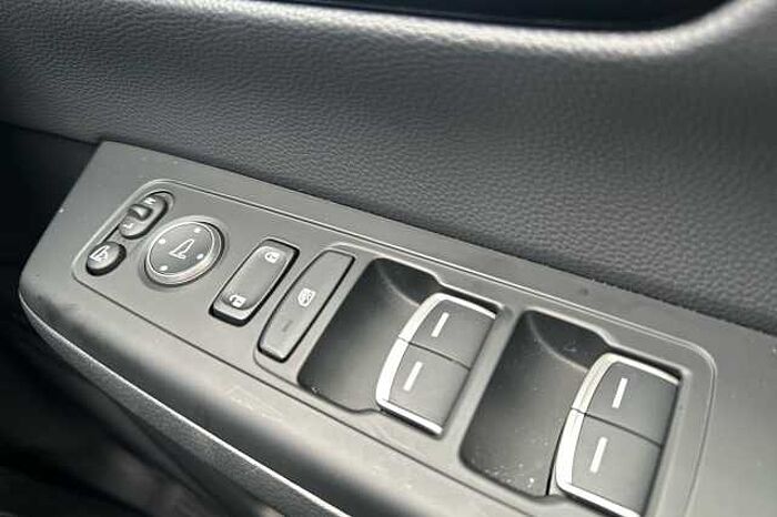 Honda CR-V Hybrid 2.0 eHEV Advance 5dr eCVT 