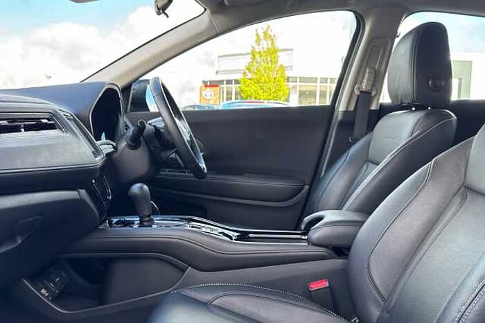 Honda HR-V 1.5 i-VTEC SE BLACK EDITION CVT 5dr 