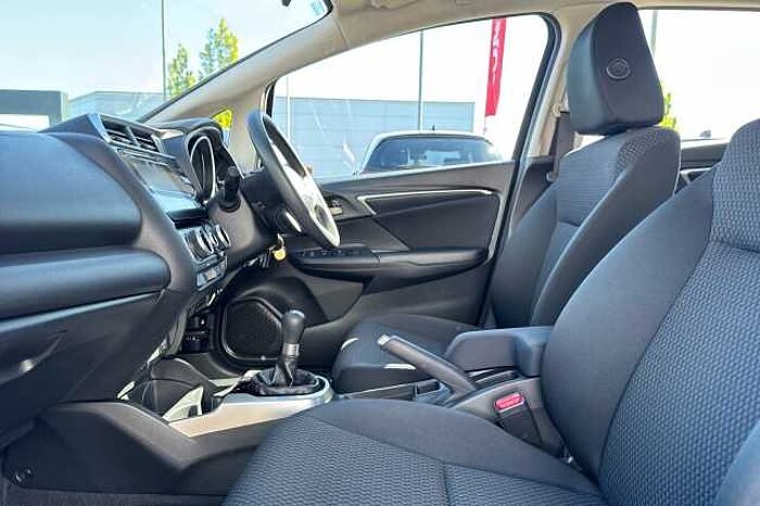 Honda Jazz 1.3 i-VTEC SE Navi 5dr 