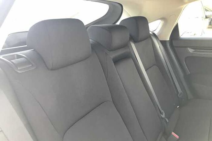 Honda Civic Hybrid 2.0 eHEV Elegance 5dr CVT 