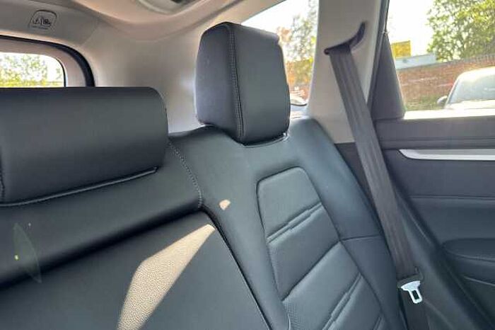 Honda CR-V Hybrid 2.0 i-MMD Hybrid SR 2WD 5dr eCVT 